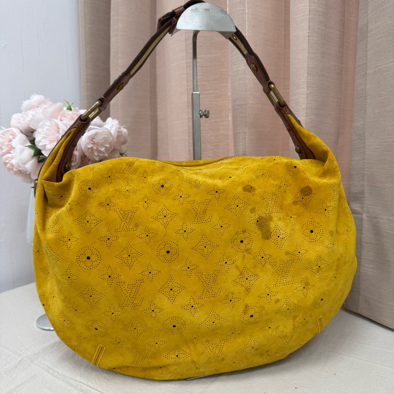 「特價出清」Louis Vuitton麂皮鏤空腋下包 vintage 中古 二手 肩背包 側背包 手提包-10