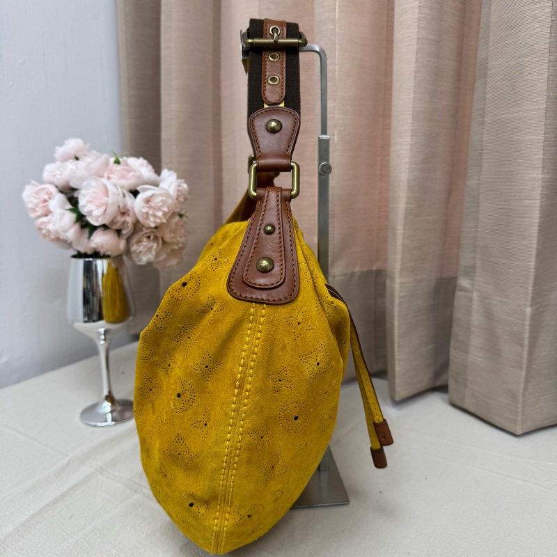 「特價出清」Louis Vuitton麂皮鏤空腋下包 vintage 中古 二手 肩背包 側背包 手提包-12