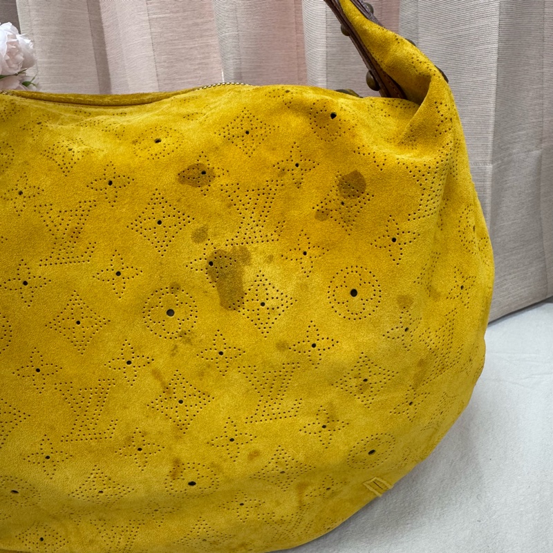 「特價出清」Louis Vuitton麂皮鏤空腋下包 vintage 中古 二手 肩背包 側背包 手提包-22