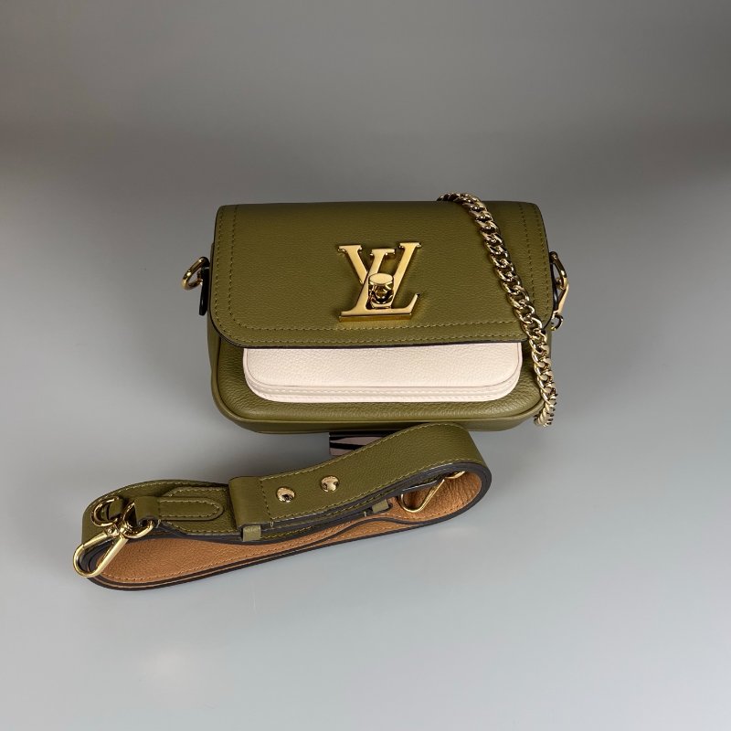 LV M59731/晶片款 抹茶綠LOCKME TENDER 包-0