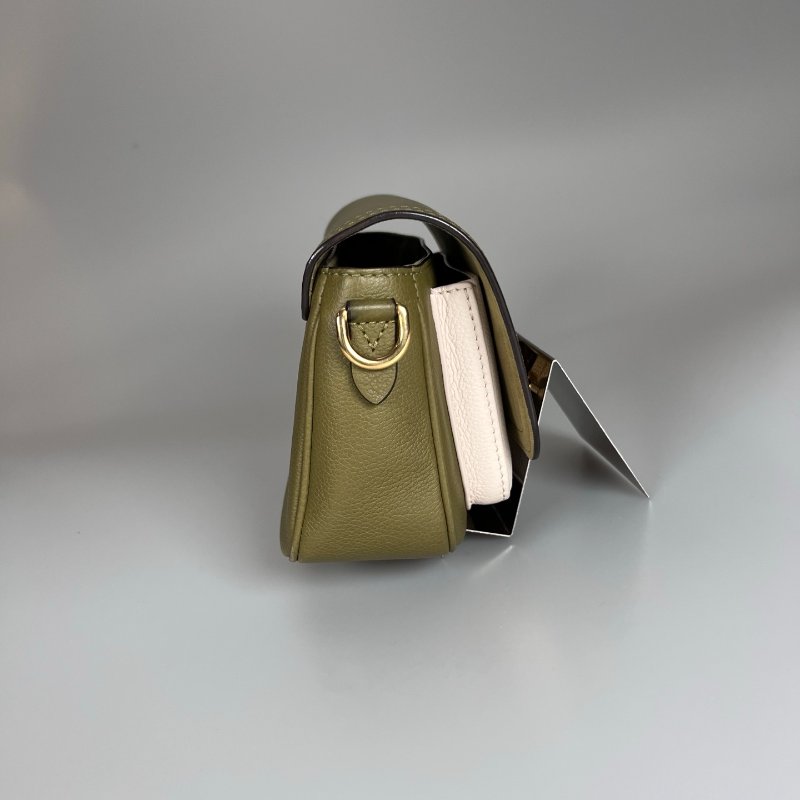 LV M59731/晶片款 抹茶綠LOCKME TENDER 包-3