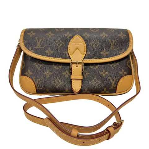 LOUIS VUITTON 路易威登 Diane 法棍 單肩包 斜背包 女款 小號 塗層帆布 老花色