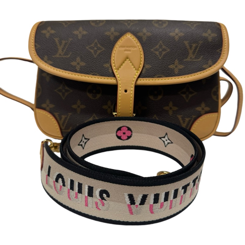 LOUIS VUITTON 路易威登 Diane 法棍 單肩包 斜背包 女款 小號 塗層帆布 老花色-7