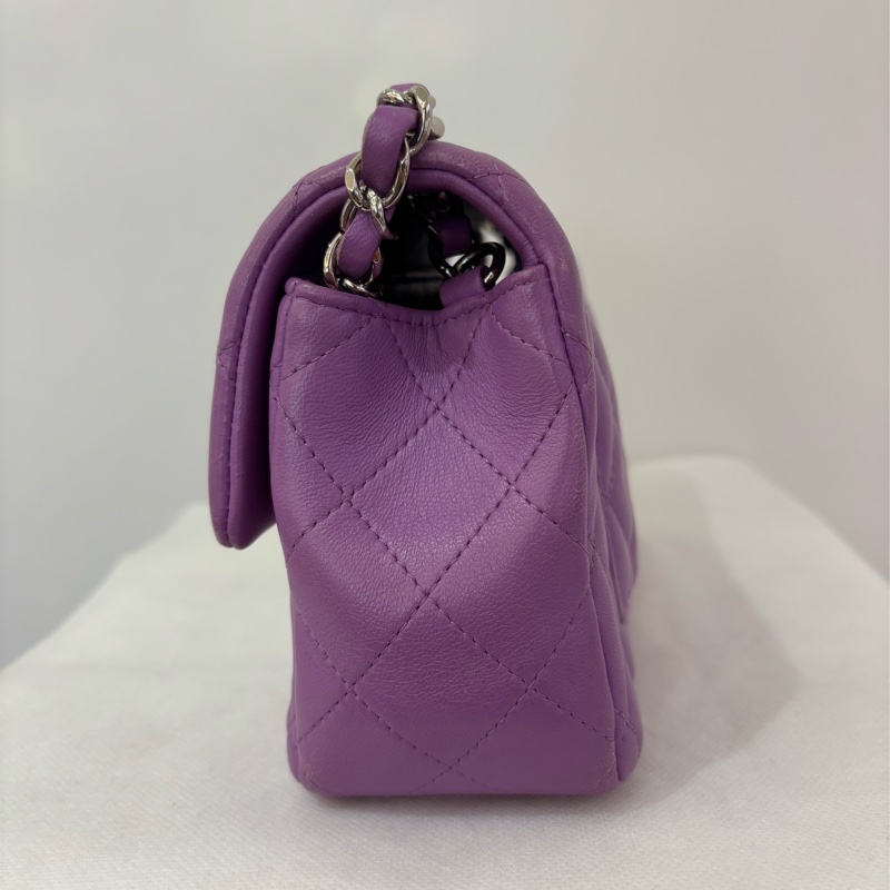 Chanel Coco 20cm紫羅蘭銀釦羊皮斜背包-3