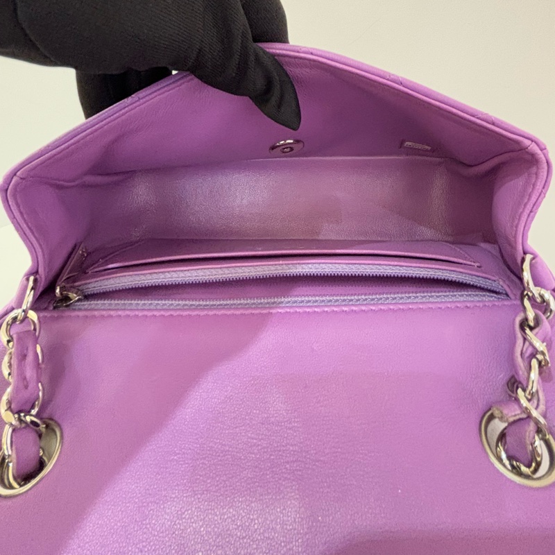 Chanel Coco 20cm紫羅蘭銀釦羊皮斜背包-8