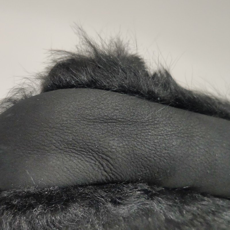 Chanel磨砂皮純色絎縫雙C扣單肩包-13