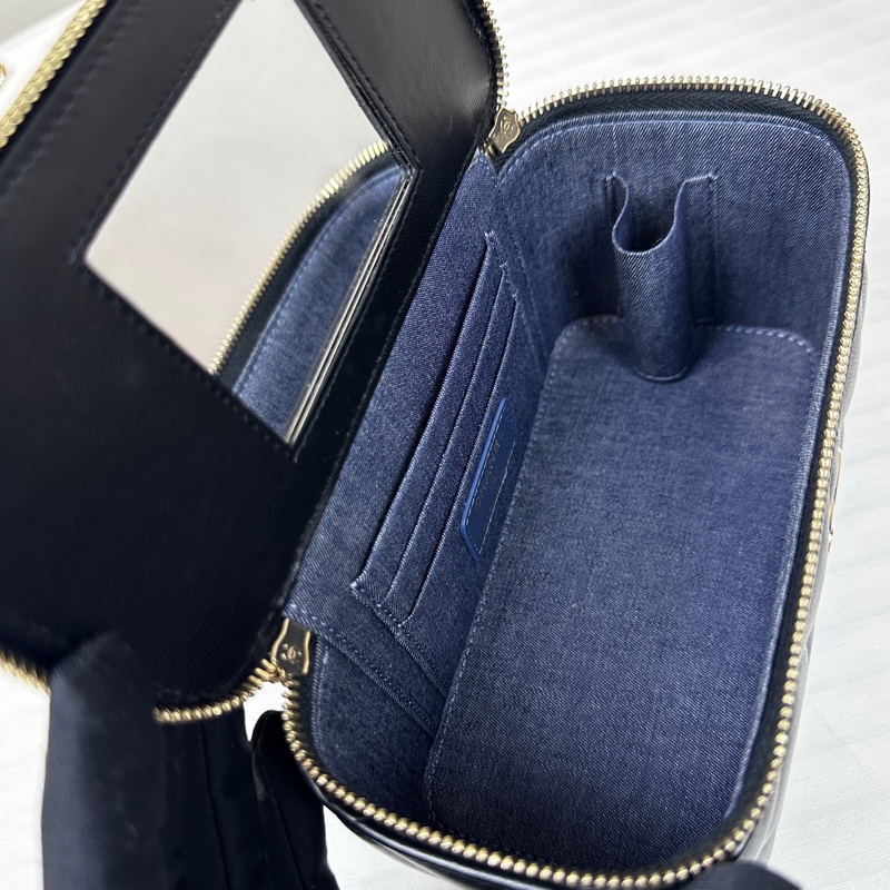 香奈兒/Chanel Vanity Case 黑色羊皮菱格紋長盒子斜背包 17x9.5x8cm-11