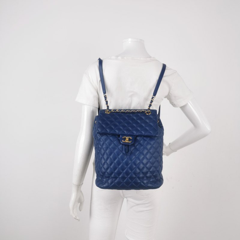 Chanel Urban Spirit牛皮菱格絎縫雙C書包扣雙肩包-1