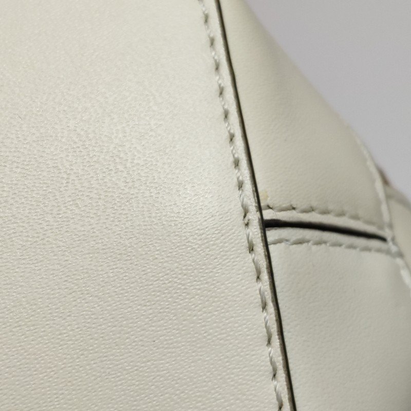 Fendi MonTresor迷你牛皮翻毛皮雙F老花抽繩斜挎包單肩包-16