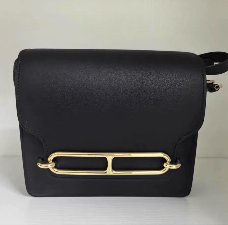 愛馬仕黑金豬鼻包roulis 19 stamp Y-0