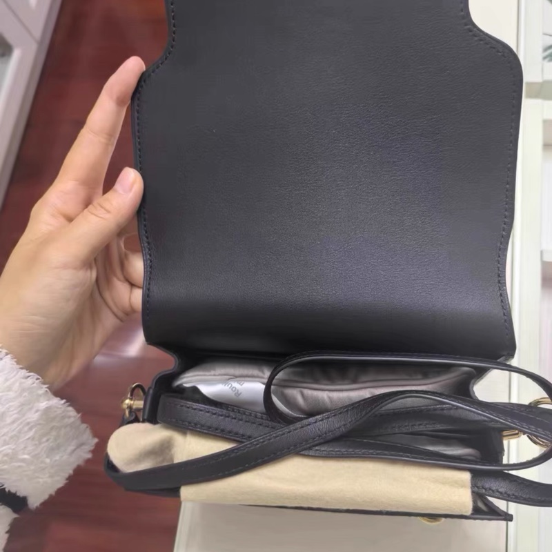 愛馬仕黑金豬鼻包roulis 19 stamp Y-3