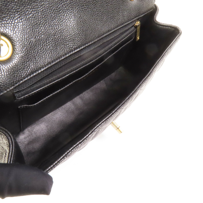 CHANEL 牛皮皮革Shoulder Bag金扣肩背袋-6