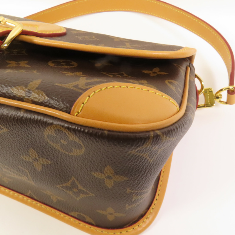 LOUIS VUITTON Monogram Diane金扣手挽肩背兩用袋-12