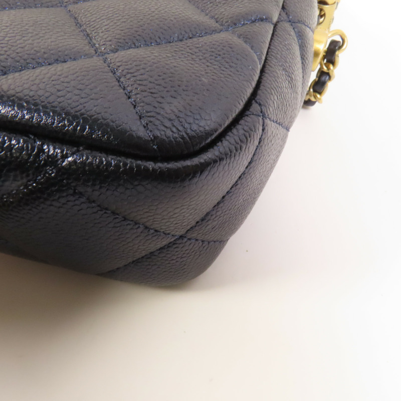 CHANEL 牛皮皮革Camera Bag金扣鏈帶肩背袋-15