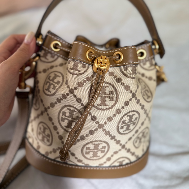 便宜賣 Tory Burch 咖啡色水桶包 狀況非常良好-5
