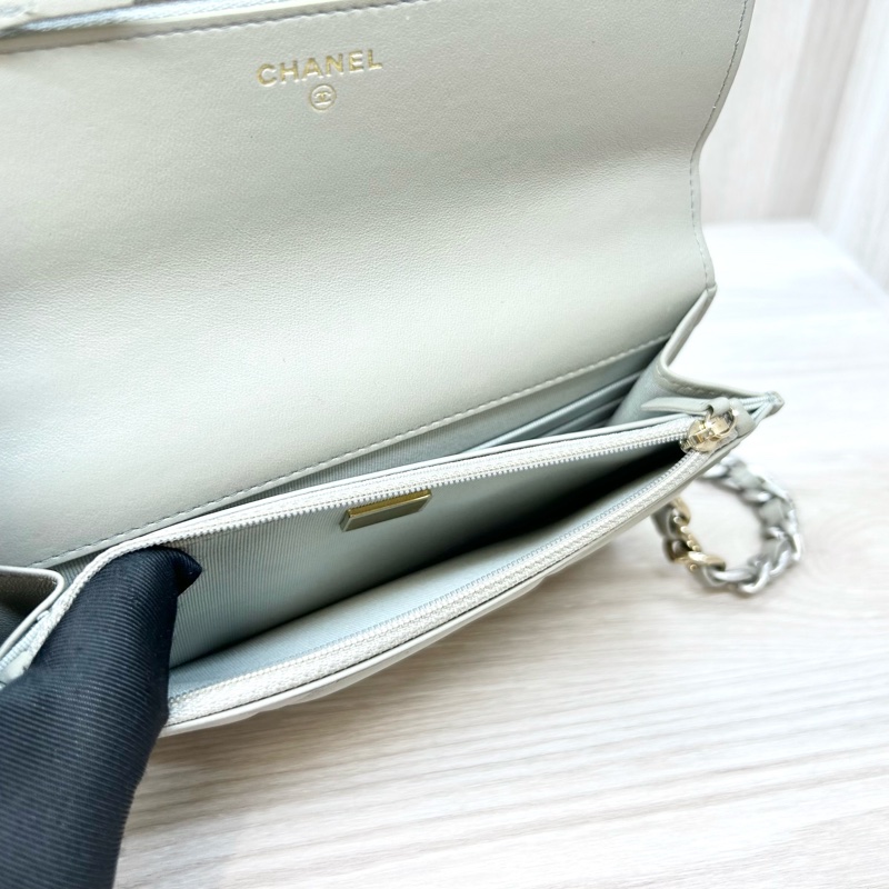 CHANEL鼠尾草灰羊皮銀釦19WOC鏈包AP0957-10