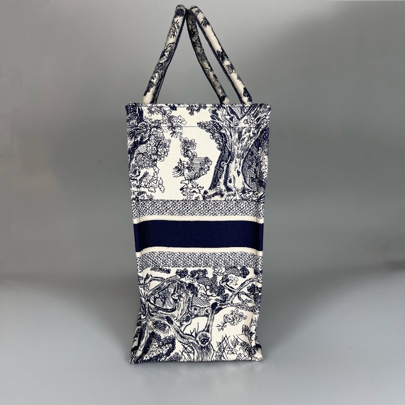 DIOR 老虎刺繡BOOKTOTE包 大款-2