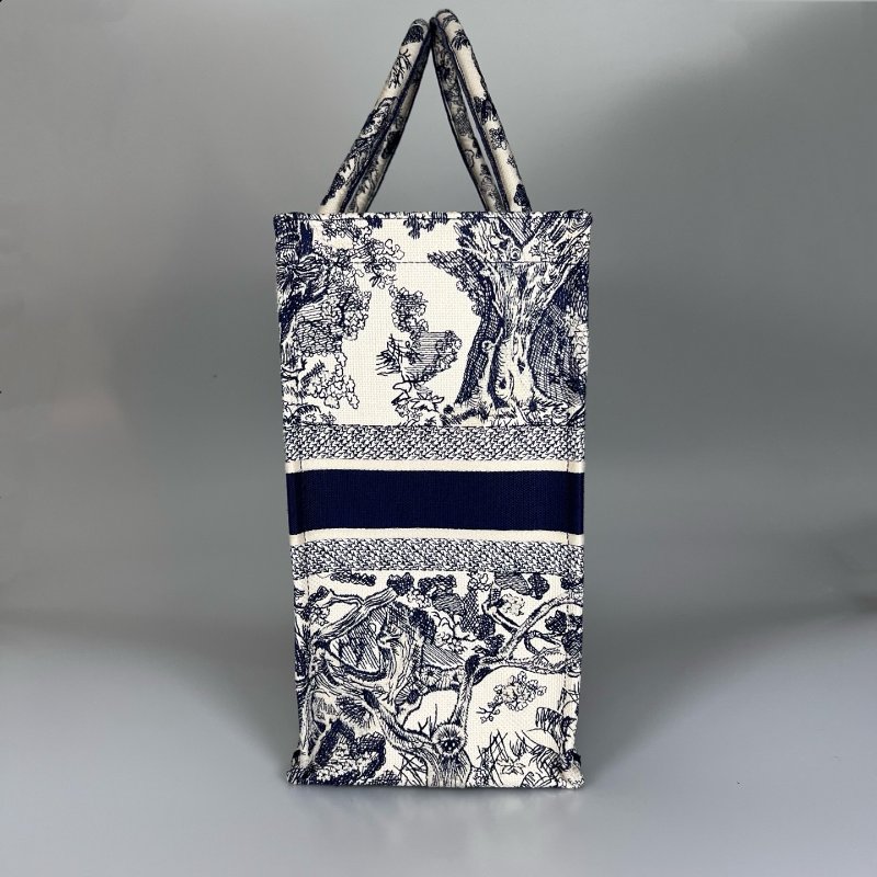 DIOR 老虎刺繡BOOKTOTE包 大款-3