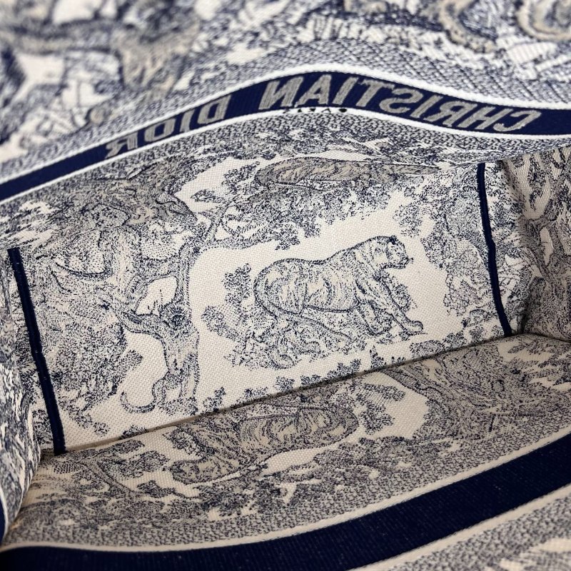 DIOR 老虎刺繡BOOKTOTE包 大款-5