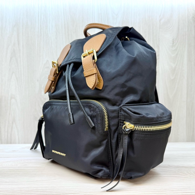 Burberry黑拚棕皮革金釦The Rucksack中號尼龍後背包-2