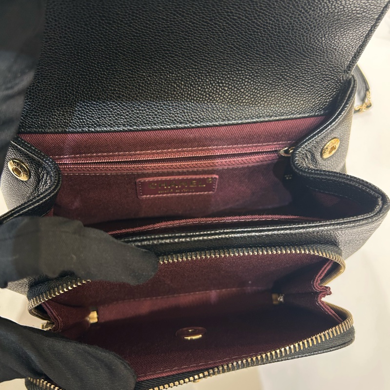 Chanel黑金荔枝皮郵差包-7