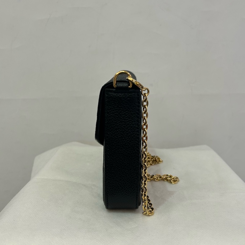 Louis Vuitton 黑壓紋三合一鏈包-1