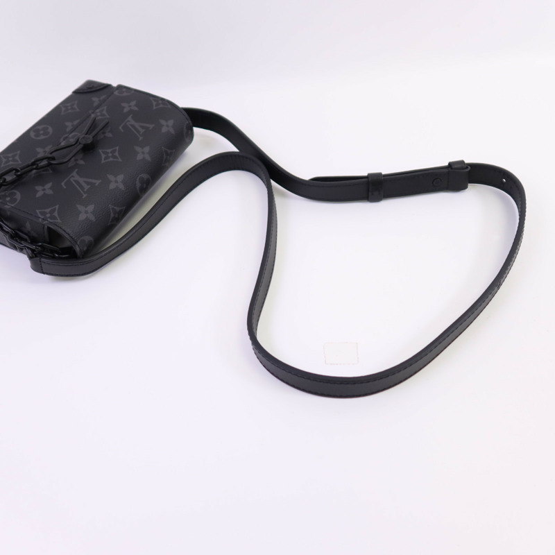 LOUIS VUITTON Monogram Eclipse Steamer Wearable Wallet肩背袋-4