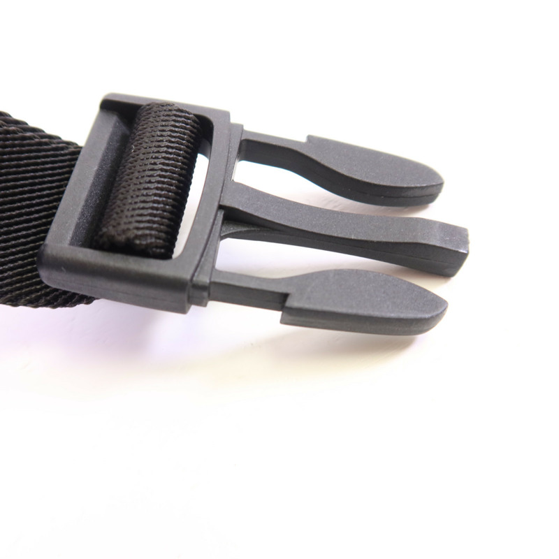 LOUIS VUITTON Monogram Eclipse Messenger PM Voyager銀扣肩背袋-15