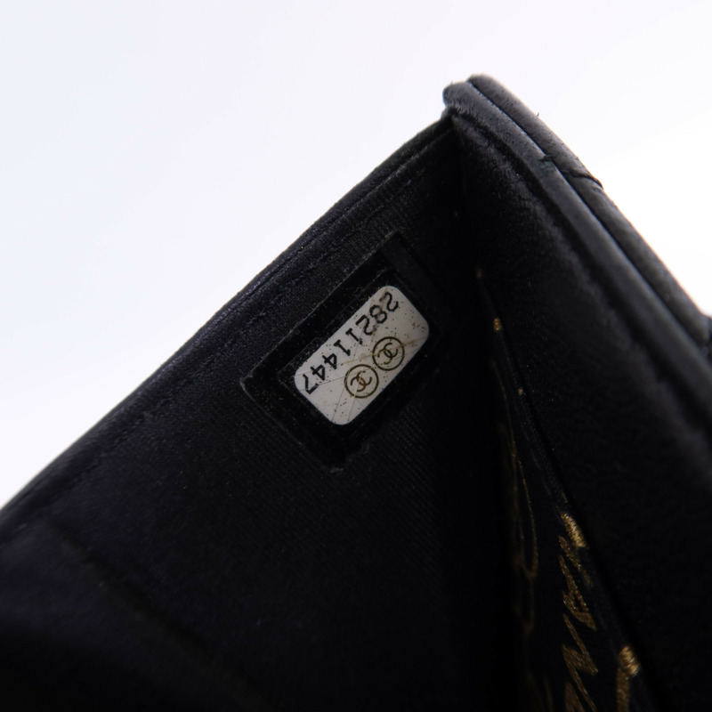 CHANEL 羊皮皮革Wallet金扣錢包-15