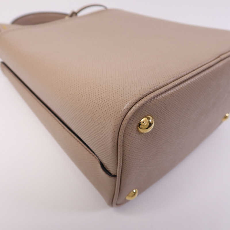 PRADA Saffiano皮革Panier金扣手挽肩背兩用袋-13