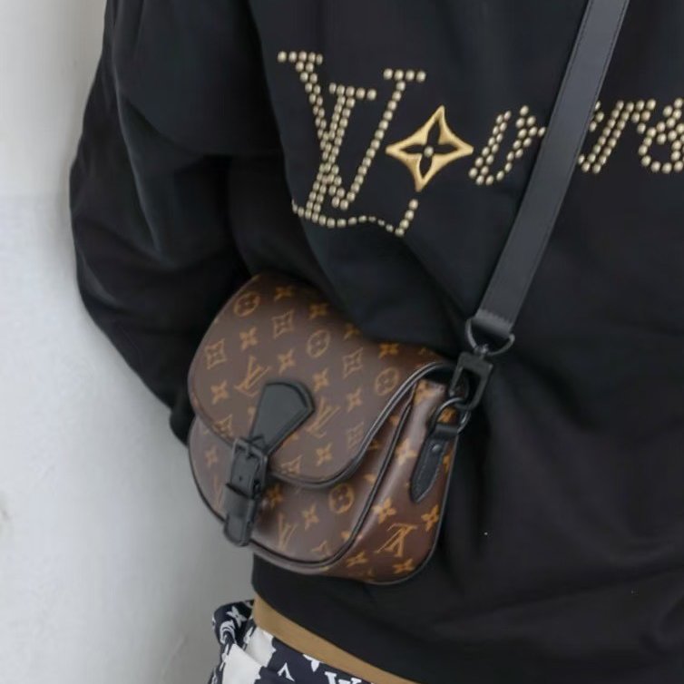 (全新大全配✨適合送禮)🏷LV 路易威登．Montsouris 郵差包 PM M47060-20