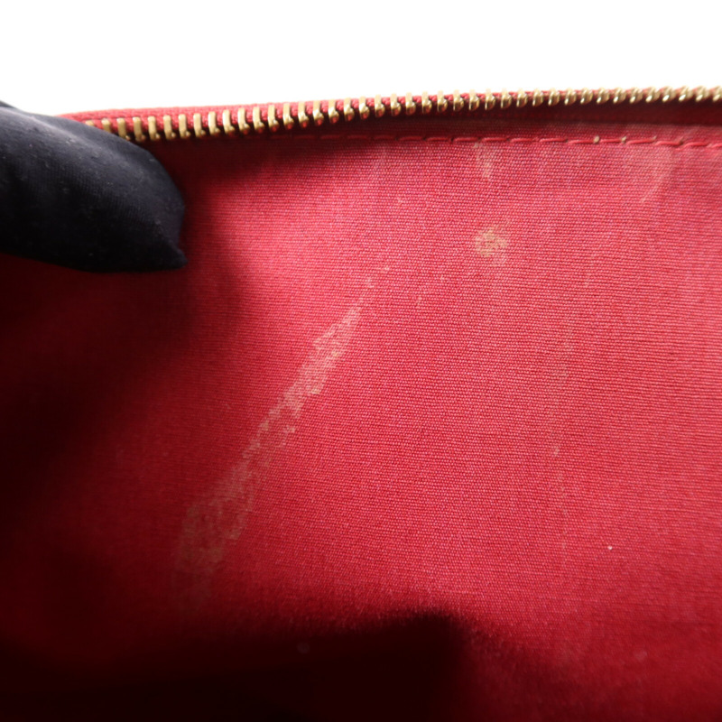 LOUIS VUITTON Monogram Vernis Bellevue GM金扣手挽袋-14