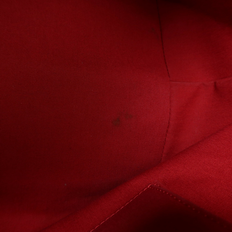 LOUIS VUITTON Monogram Vernis Bellevue GM金扣手挽袋-15