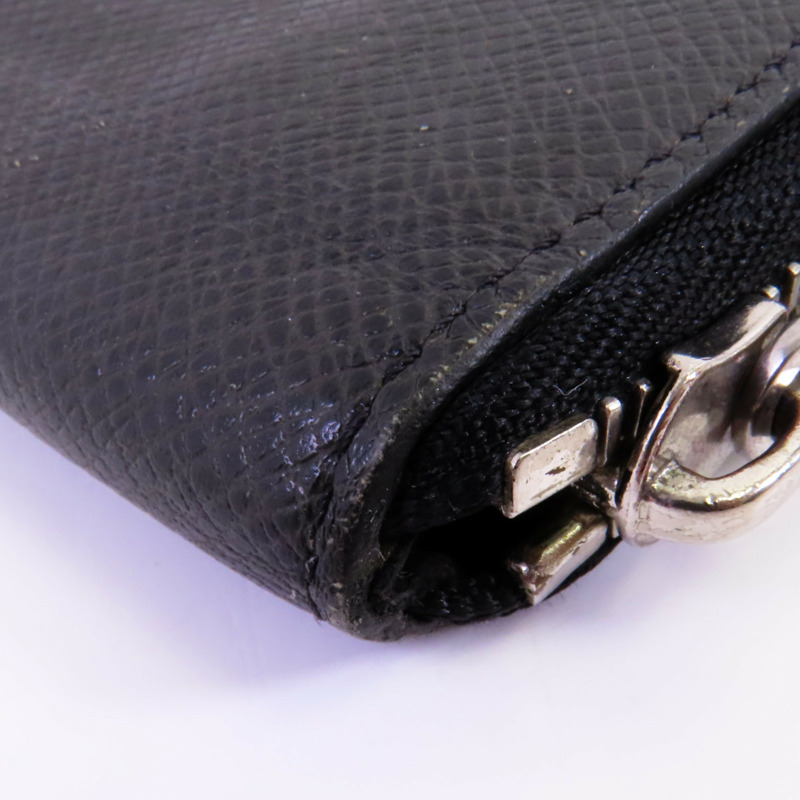 LOUIS VUITTON Taiga Zippy Wallet Vertical銀扣長錢包-7