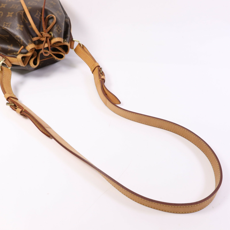 LOUIS VUITTON Monogram Noe BB金扣肩背袋-9