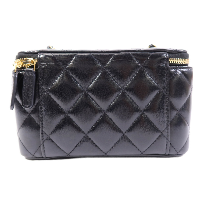 CHANEL 皮革Vanity Case金扣鏈帶肩背袋-1