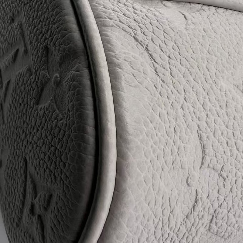 路易威登 Vanity Chain Pouch 迷你化妝盒包 2025 年新款霧灰色-12