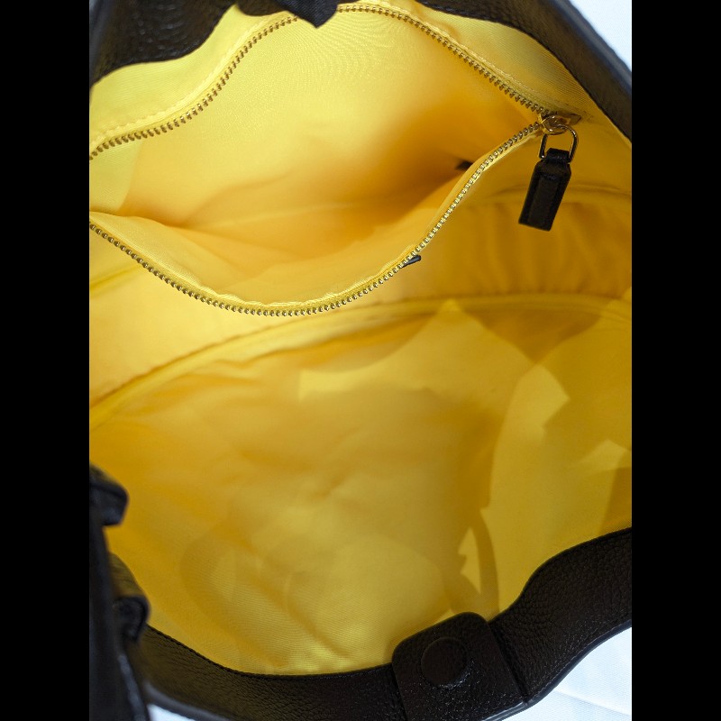 莉亞精品♡MJ 荔枝牛皮肩背包 近新閒置-10