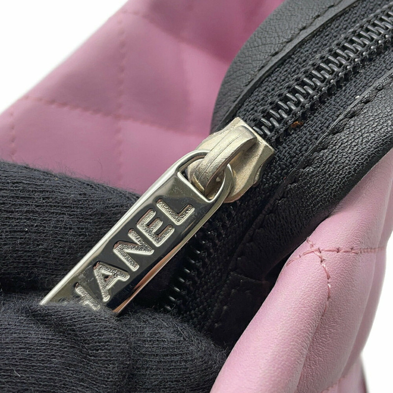 香奈兒 Cambon 系列大手提包,Matelasse Coco Mark 皮革,A25169,粉紅色和黑色-12