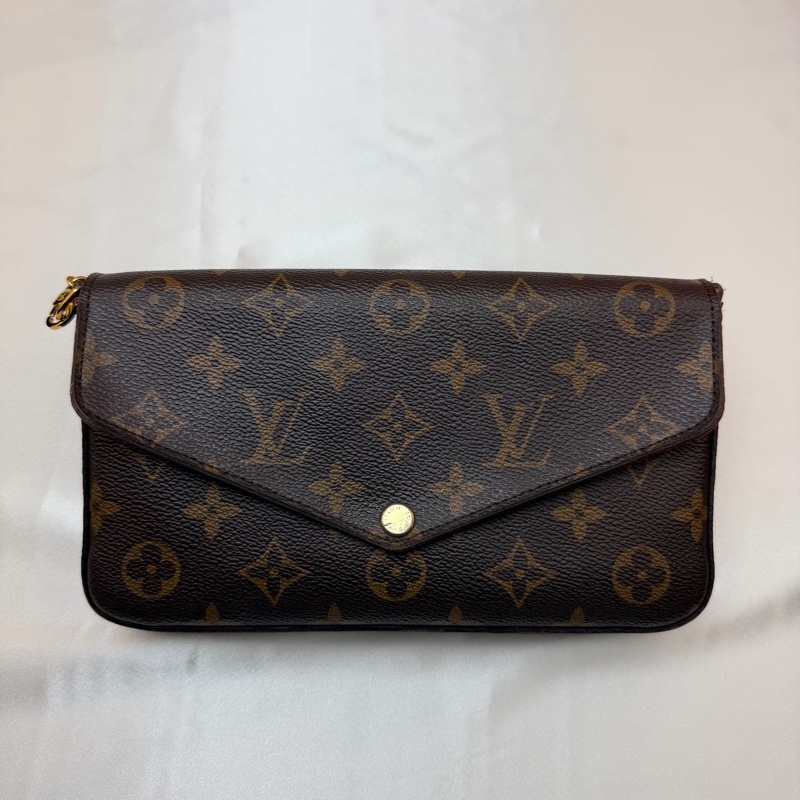 LV M81896 老花三合一 鏈條包 芯片款-1