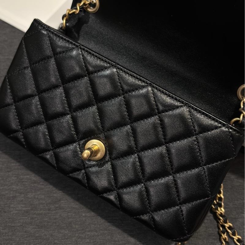 巴黎總店 Chanel 金球cf20 黑金-6