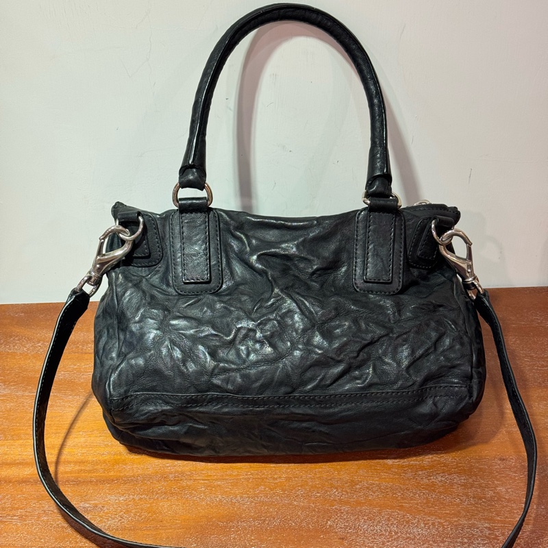 GIVENCHY Pandora 黑色 銀扣 中號-1