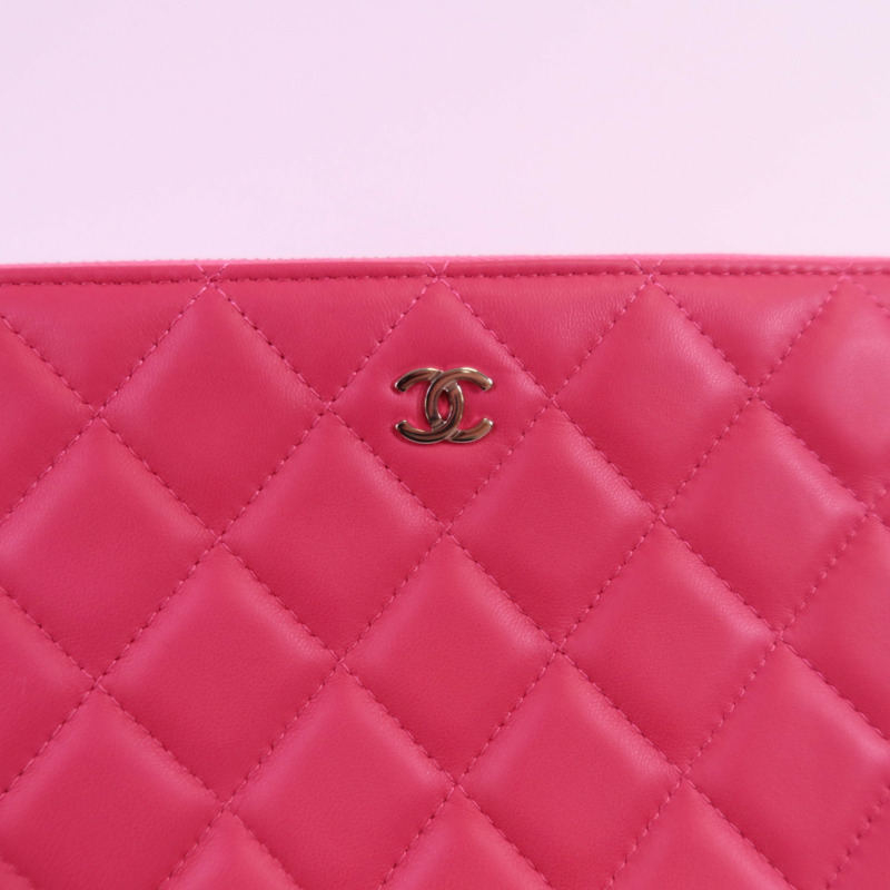 CHANEL 羊皮皮革Clutch Bag銀扣手拿包-9