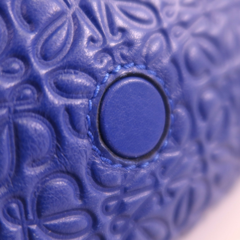 LOEWE 牛皮皮革Chain Shoulder金扣鏈帶肩背袋-11