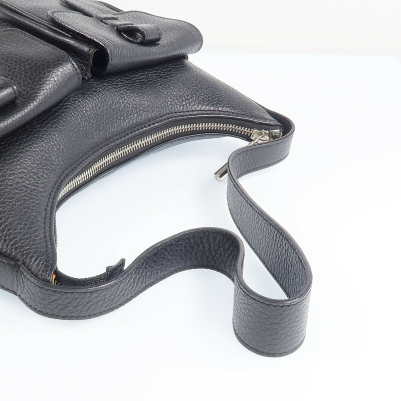 BURBERRY 牛皮皮革Shoulder Bag銀扣肩背袋-7