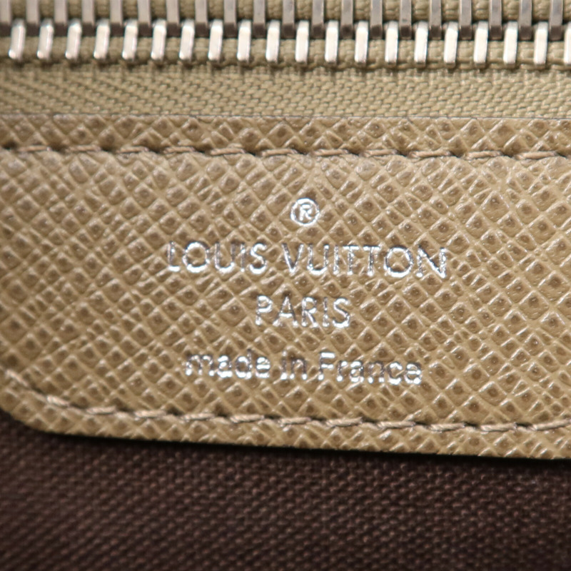 LOUIS VUITTON Taiga Roman MM銀扣肩背袋-5