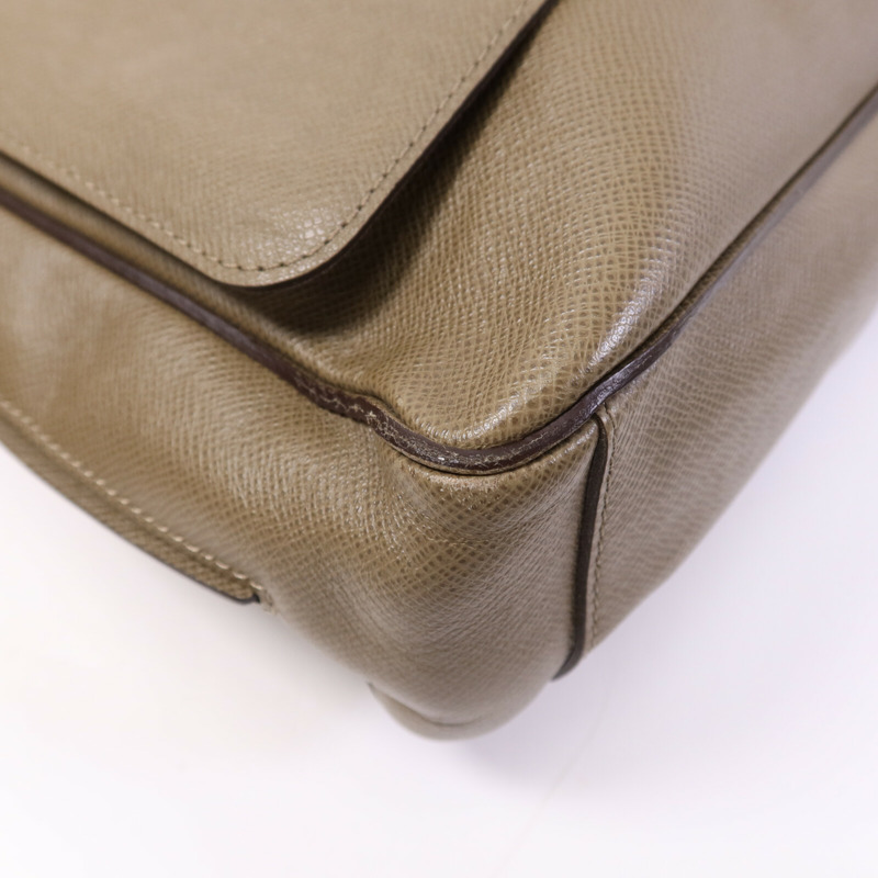 LOUIS VUITTON Taiga Roman MM銀扣肩背袋-12