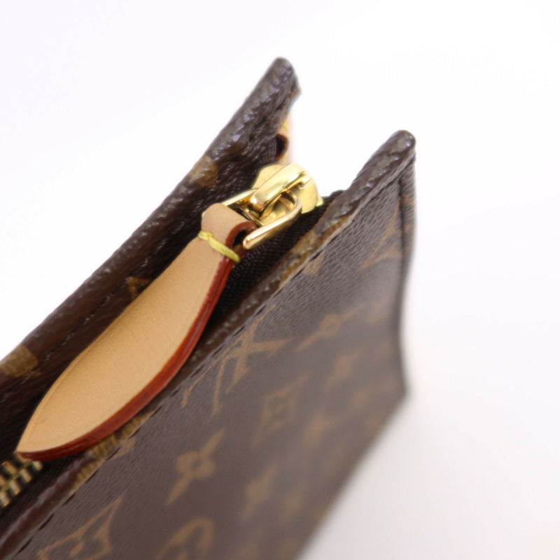 LOUIS VUITTON Monogram Toiletry Pouch On Chain金扣鏈帶肩背袋-6