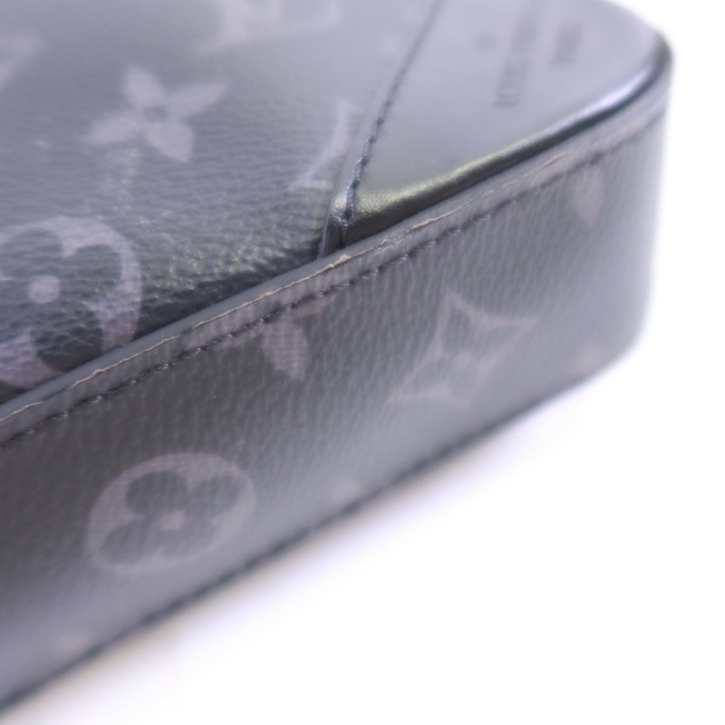 LOUIS VUITTON Monogram Eclipse Reverse Trio Messenger銀扣肩背袋灰色-5