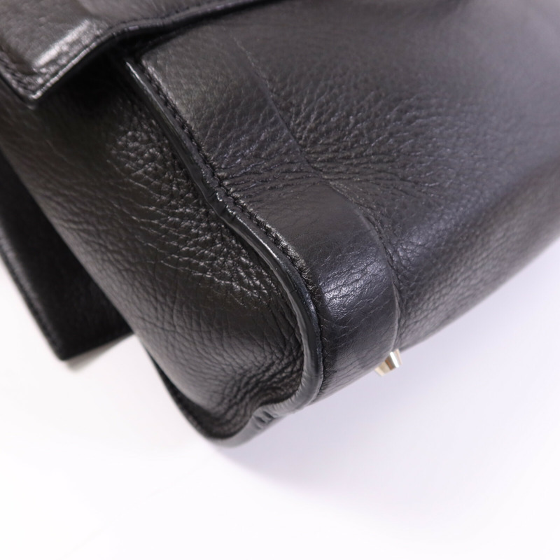 GIVENCHY 牛皮皮革Shark Lock Bucket銀扣手挽肩背兩用袋-13